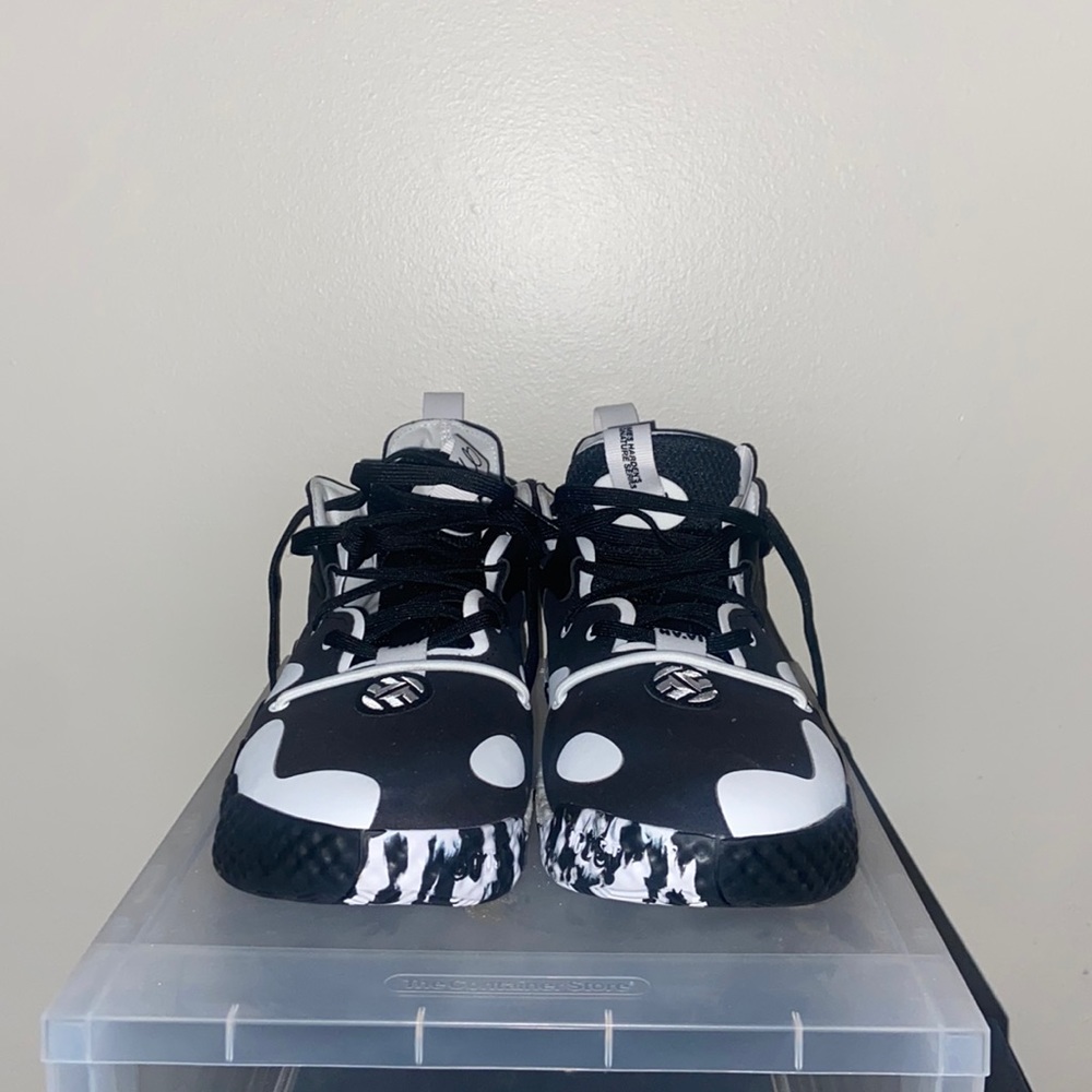 James Harden Volume VI Size 11.5